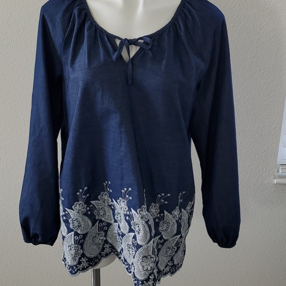 Suzanne Betro - Navy Tunic Size L - NWT